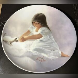 TENDER BEGINNINGS PLATE,DONALD ZOLAN 4th in Children & Pets Collection 1985